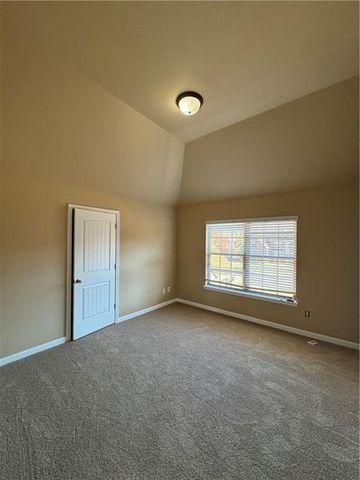 352 Plymstock Drive, Mcdonough, GA 30253