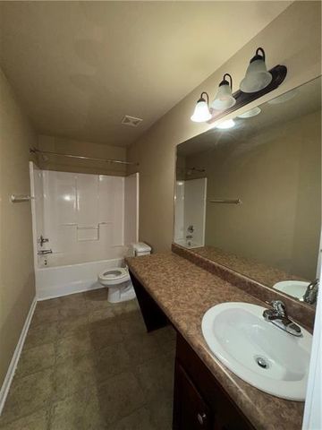 352 Plymstock Drive, Mcdonough, GA 30253