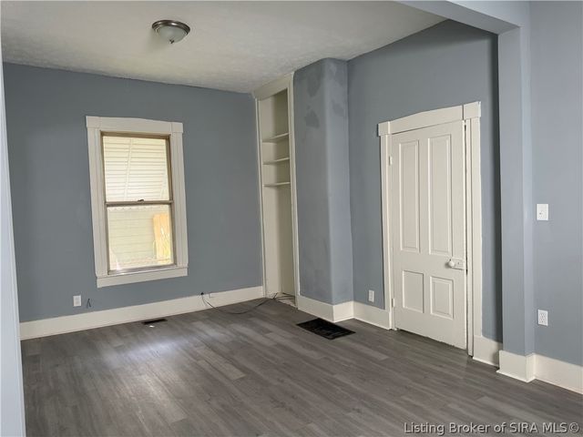 332 E 16th Street, New Albany, IN 47150