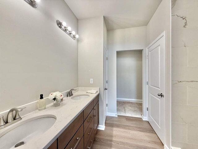 1009 Journey Hills Road, Milton, WI 53563