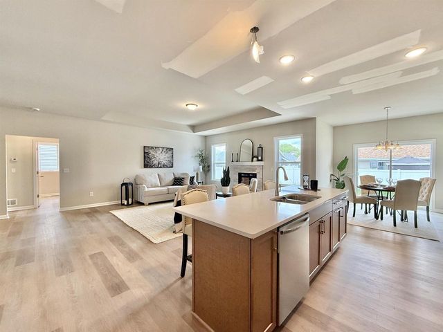 1009 Journey Hills Road, Milton, WI 53563