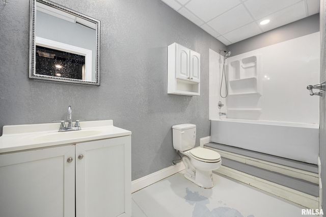 10732 N TRAIL VIEW Drive, Dunlap, IL 61525