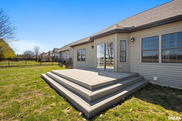 10732 N TRAIL VIEW Drive, Dunlap, IL 61525