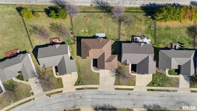 10732 N TRAIL VIEW Drive, Dunlap, IL 61525