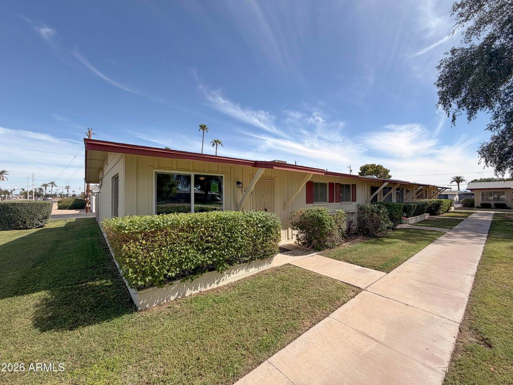 10345 W PEORIA Avenue, Sun City, AZ 85351 — exterior