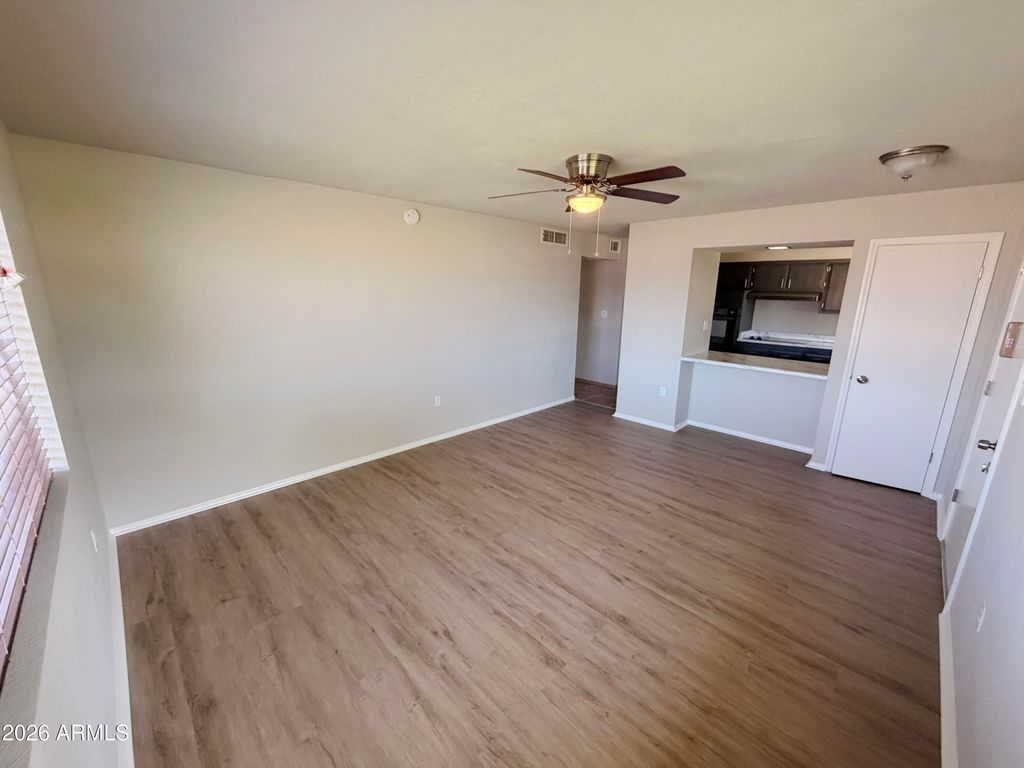 10345 W PEORIA Avenue, Sun City, AZ 85351 — photo 5