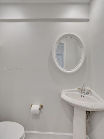 1205 Guava Isle, Fort Lauderdale, FL 33315