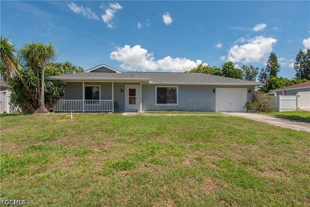 171 SE 4th ST, Cape Coral, FL 33990