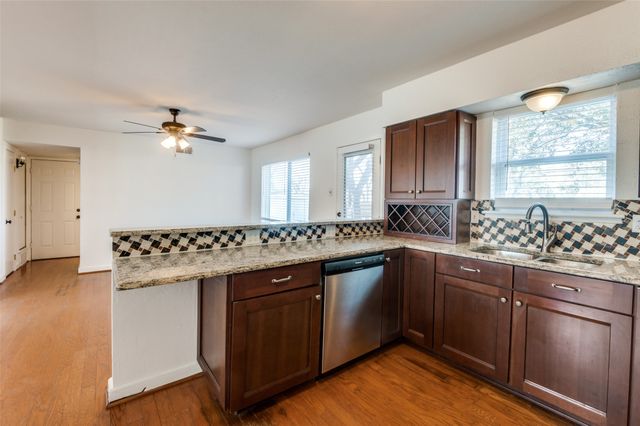 14423 Sunrose Lane, Farmers Branch, TX 75234