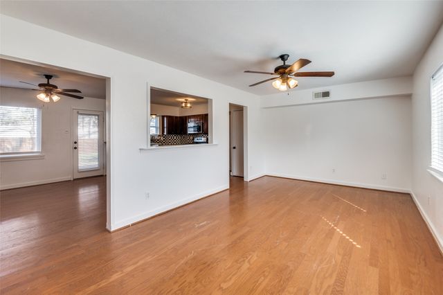 14423 Sunrose Lane, Farmers Branch, TX 75234