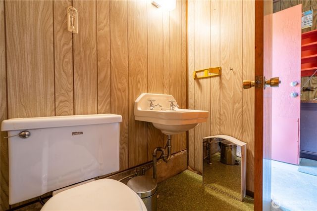 9281 Stein Road, Custer, WA 98240