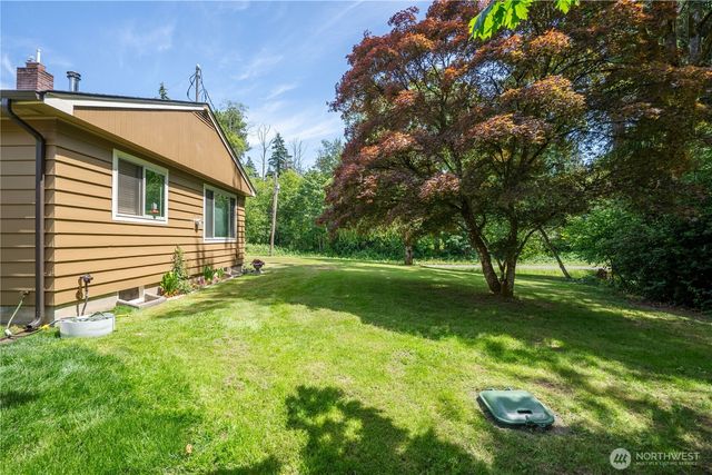 9281 Stein Road, Custer, WA 98240