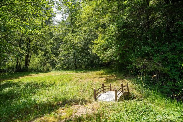9281 Stein Road, Custer, WA 98240