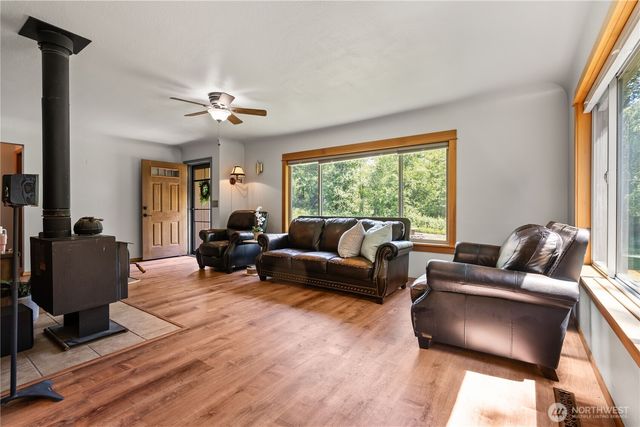 9281 Stein Road, Custer, WA 98240