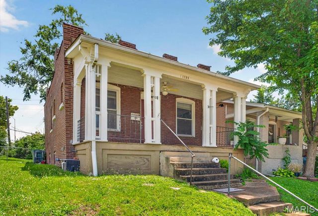 1124 Blendon Place, St Louis, MO 63117