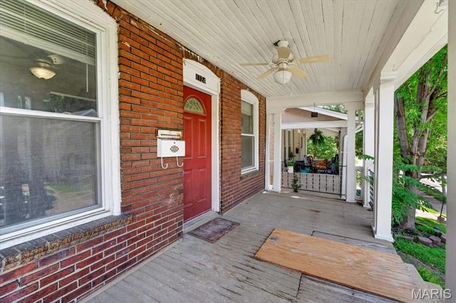 1124 Blendon Place, St Louis, MO 63117