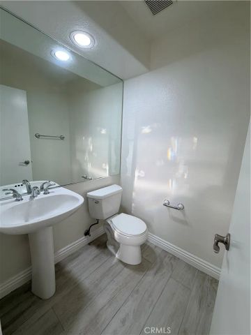 21 Front Row, Aliso Viejo, CA 92656