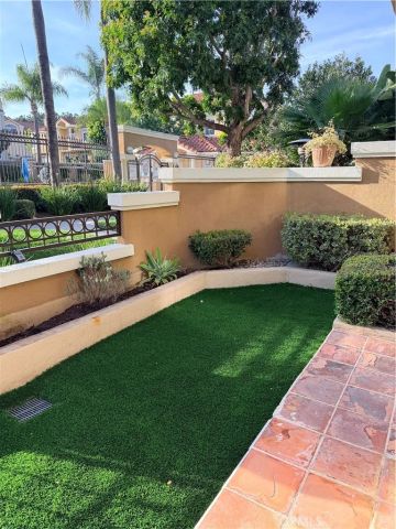 21 Front Row, Aliso Viejo, CA 92656