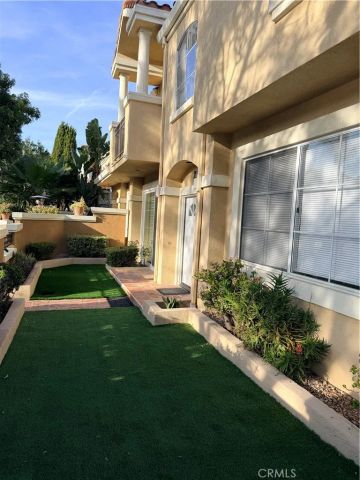 21 Front Row, Aliso Viejo, CA 92656