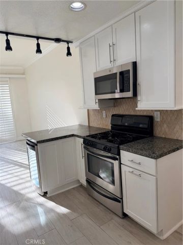 21 Front Row, Aliso Viejo, CA 92656