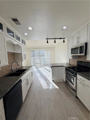 21 Front Row, Aliso Viejo, CA 92656