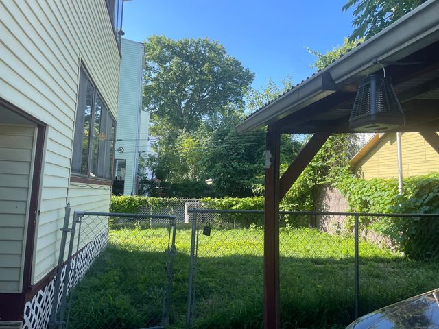 53 Chadwick Avenue, Hartford, CT 06106
