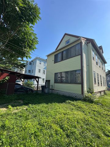 53 Chadwick Avenue, Hartford, CT 06106