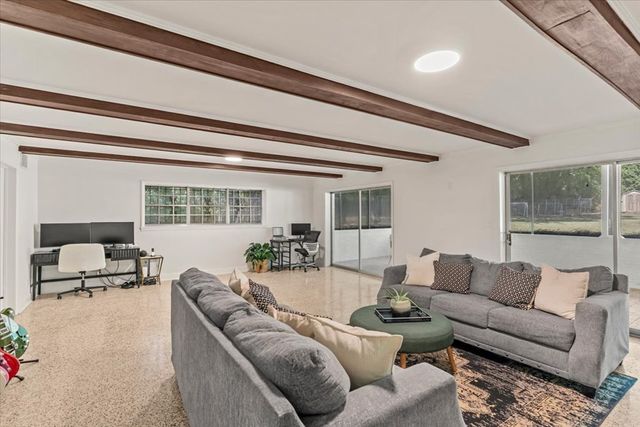 110 Pine Tree Drive, Dothan, AL 36303