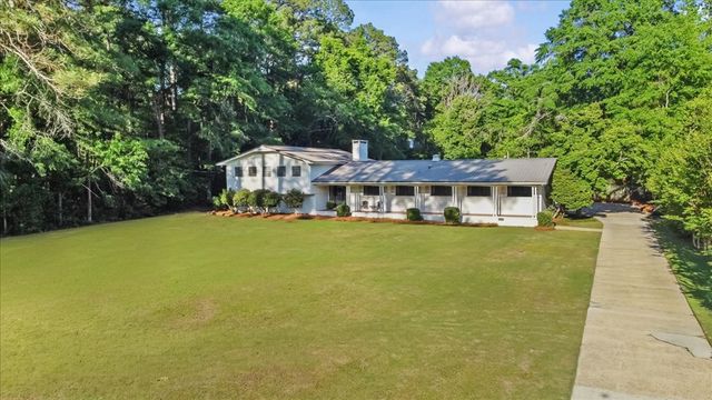 110 Pine Tree Drive, Dothan, AL 36303