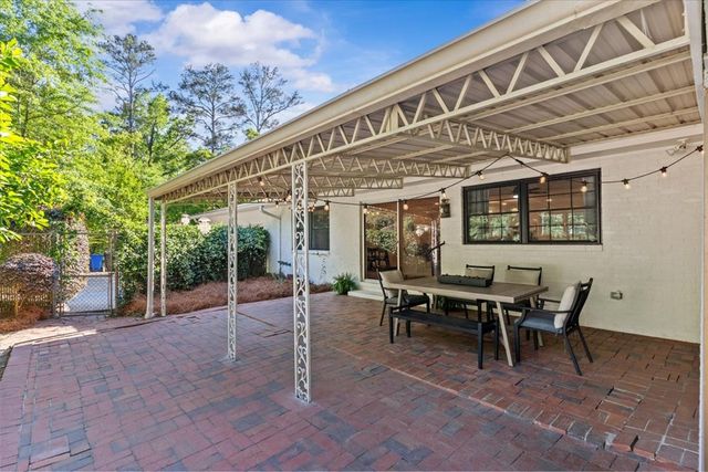 110 Pine Tree Drive, Dothan, AL 36303