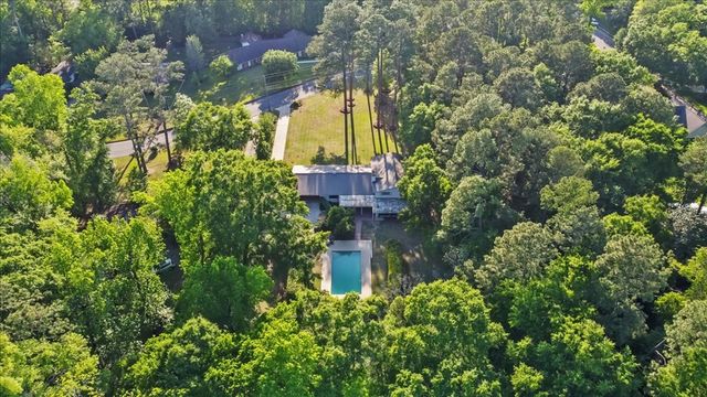 110 Pine Tree Drive, Dothan, AL 36303
