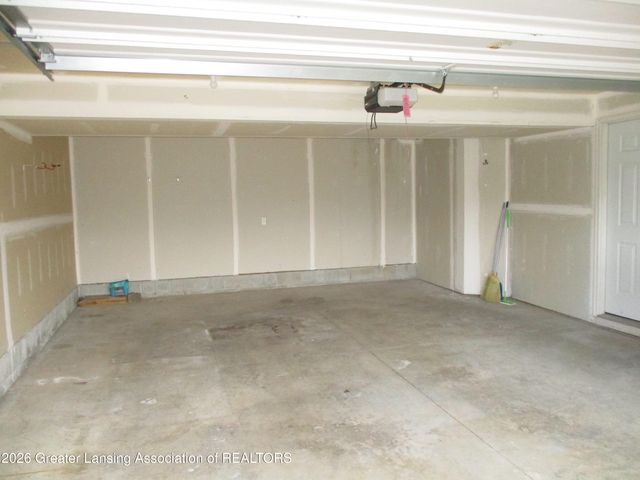 461 Coventry Lane, Mason, MI 48854