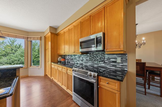 1517 Covington Lane, Eagan, MN 55122