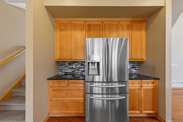1517 Covington Lane, Eagan, MN 55122