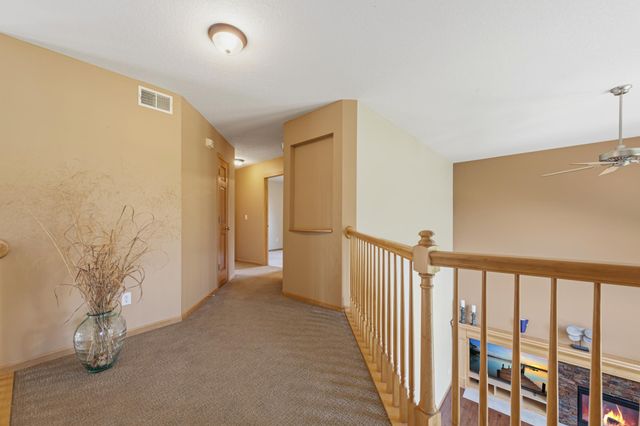 1517 Covington Lane, Eagan, MN 55122