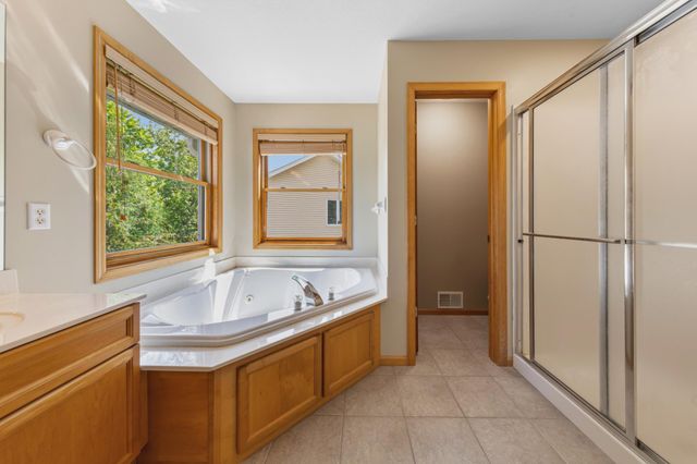 1517 Covington Lane, Eagan, MN 55122