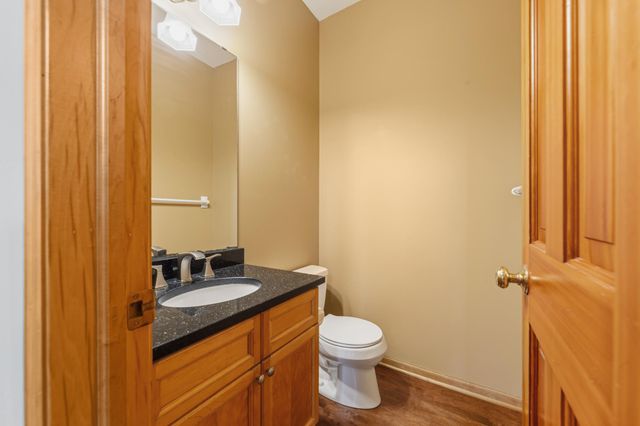 1517 Covington Lane, Eagan, MN 55122