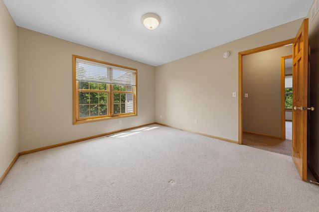 1517 Covington Lane, Eagan, MN 55122