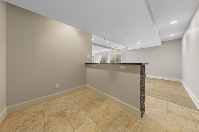 1517 Covington Lane, Eagan, MN 55122