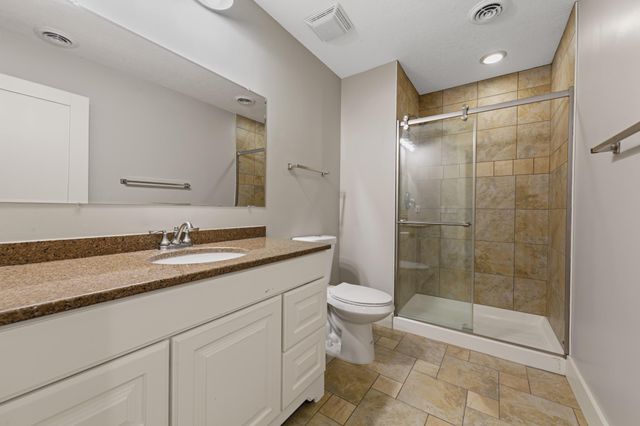 1517 Covington Lane, Eagan, MN 55122