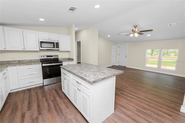 6112 W DORMANY ROAD, Plant City, FL 33565