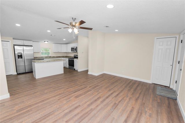 6112 W DORMANY ROAD, Plant City, FL 33565