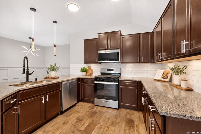 6321 KENDALL CV, Converse, TX 78109