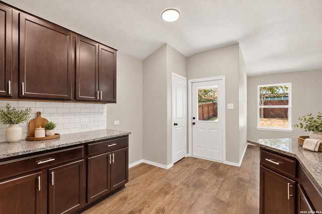 6321 KENDALL CV, Converse, TX 78109