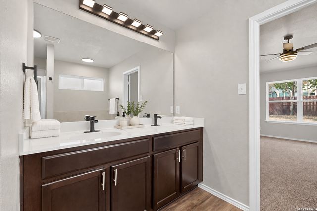 6321 KENDALL CV, Converse, TX 78109