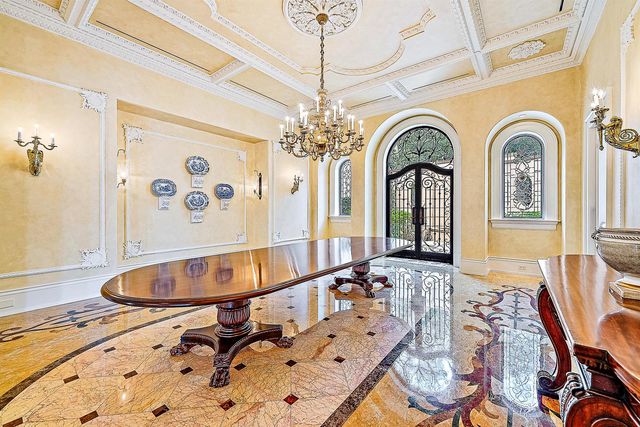 209 Commodore Drive, Jupiter, FL 33477