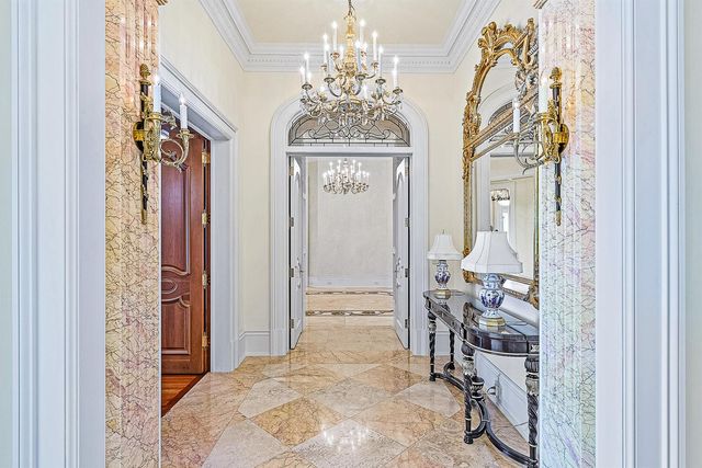 209 Commodore Drive, Jupiter, FL 33477