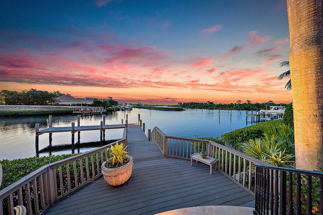 209 Commodore Drive, Jupiter, FL 33477