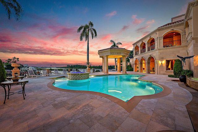 209 Commodore Drive, Jupiter, FL 33477