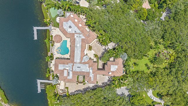 209 Commodore Drive, Jupiter, FL 33477